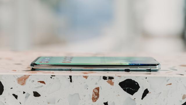 不只是颜值党的胜利——三星S10体验