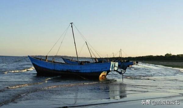 中国最美的十大海边小镇，第三被称之为东方夏威夷