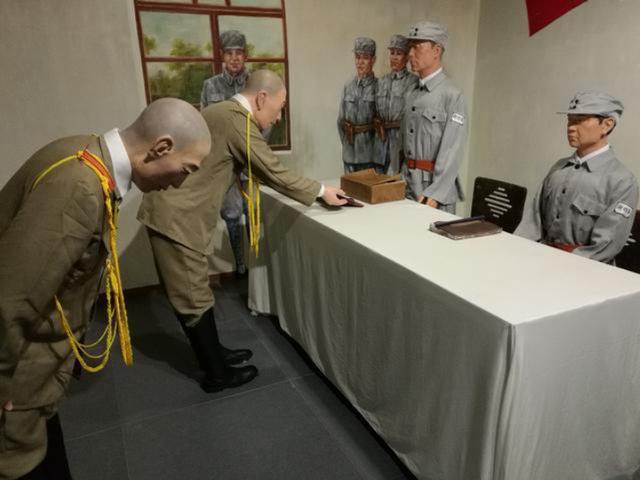 日本当年真是无条件投降?其实大家被骗了,还有这三个无耻条件