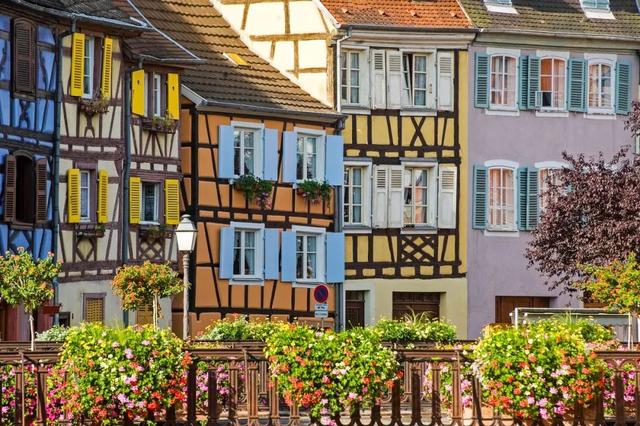 全球最美的10个鲜花小镇