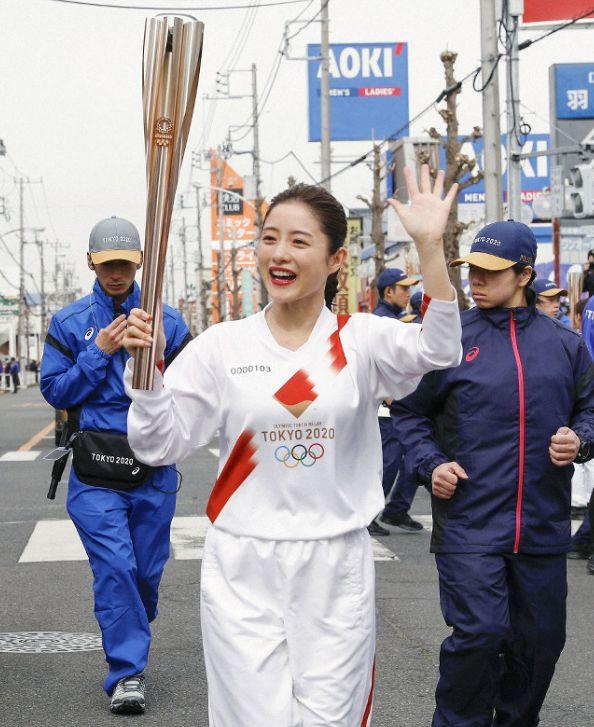 意大利5万人隔离，11地“封城”！韩国感染5天激增20倍！澳洲官员发布“新冠”警告！比疫情更可怕的是轻慢