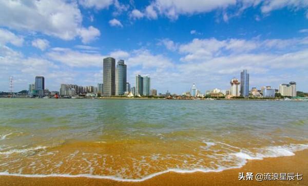 中国最美的十大海边小镇，第三被称之为东方夏威夷